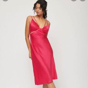 NEW Never Worn Dynamite Strappy Satin Midi Dress, Bright Rose, Size Medium